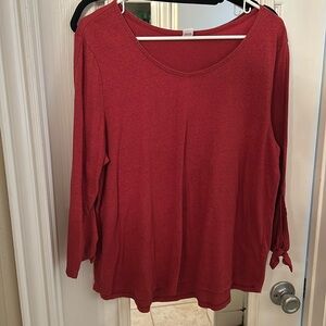 3/4 maroon blouse